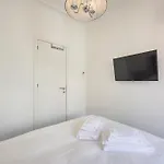 New 3 Bedroom Flat With River On Sight @alameda * Lisbona