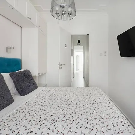 New 3 Bedroom Flat With River On Sight @alameda Apartment Lisbon